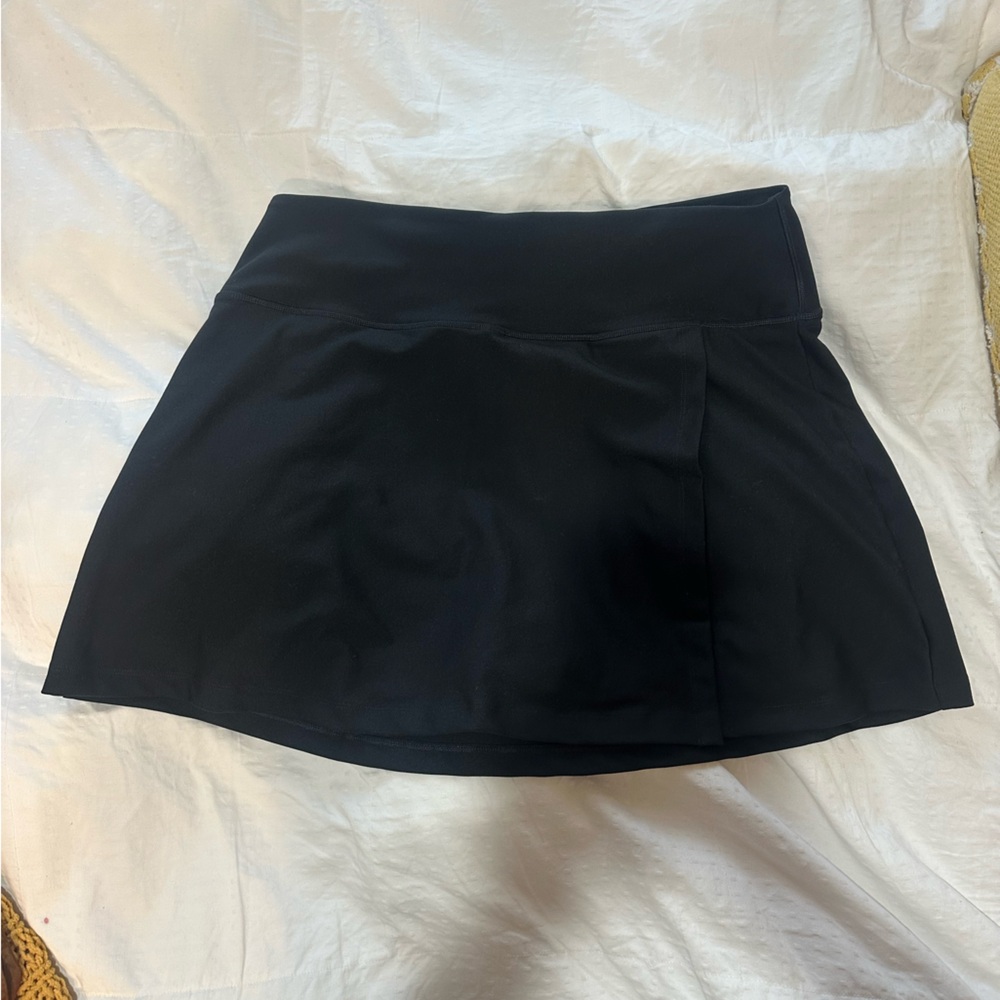 Abercrombie YPB sculptLUX black athleisure skort